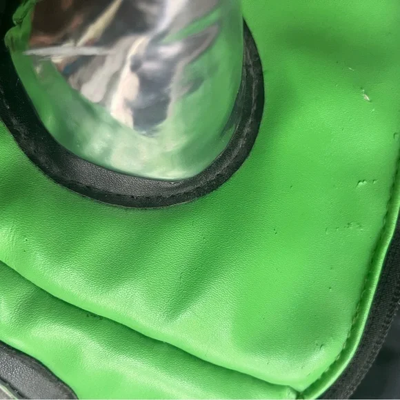 USED Green Silver 3D Spiked Bowser Backpack : PLEASE READ DESCRIPTION - Picture 6 of 9